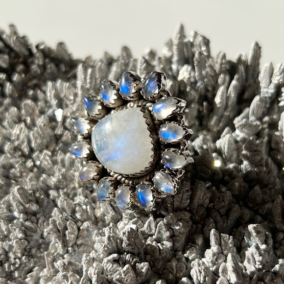 Sterling Silver Multi-Stone Moonstone Ring - Picture 4 of 10